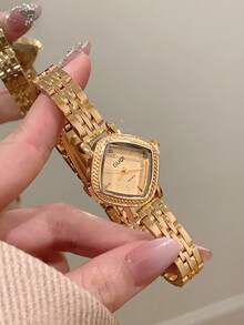 1pc Gold Retro Women's Quartz Watch With Fashionable Artistic Design Suitable For Daily Wear Birthday/Graduation Gifts Casual Gatherings - Gold - View 1