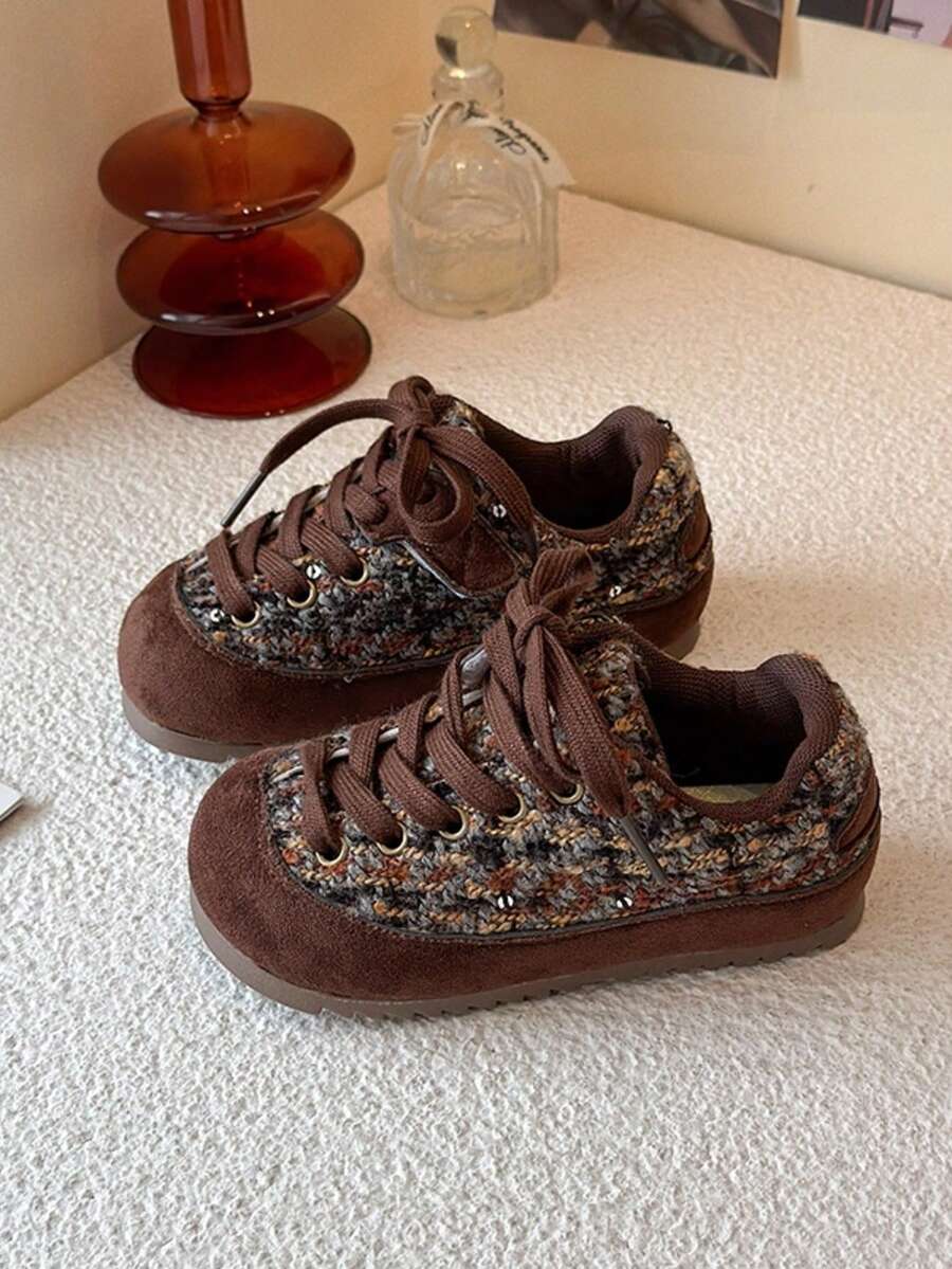 儿童休闲帆布鞋，软底轻便鞋，适合秋季穿着 - 棕色 - 查看 1