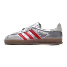 Adidas Giày thể thao nữ cổ điển, kiểu dáng thấp cổ, giày đi làm trong nhà, giày thể thao nhẹ nhàng, JR2403 - Bạc ánh kim/Đỏ nhạt/Xám nhạt - Xem 1