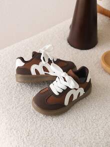 1 Pair Versatile & Durable Suede Flat Shoes, New Autumn/Winter Design - Brown - View 2