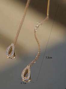 方晶鋯石水滴裝飾耳線