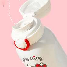 Miniso 三丽鸥 Hello Kitty 500毫升/16.91盎司双杯保温杯 (ZG)：采用耐用的304不锈钢材质，真空隔热（保温6小时/保冷12小时），双杯设计，时尚的Hello Kitty印花+文字细节，轻巧便携，多场景适用（办公室/学校/户外），实用三丽鸥主题保温杯（1个） - 米白色 - 查看 3