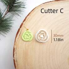 1/7 قطع مجموعة قوالب قطع من الطين البوليمري على شكل عقدة سلتية - أدوات حرفية على الطراز السلتي التقليدي لصنع أقراط المجوهرات والتعليقات وإكسسوارات باليد - أبيض - مشاهدة 14