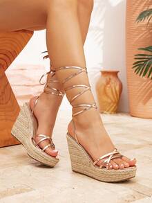 Giày sandal đế xuồng và đế cao cho nữ, mẫu mới mùa hè 2026, kiểu buộc dây, đính đá lấp lánh, chất liệu dệt, thích hợp cho kỳ nghỉ. - Rượu sâm banh - Xem 2