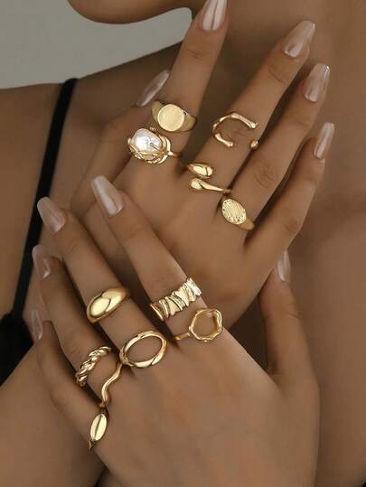 12pcs Fashionable Pearl & Geometric Golden Smooth Ring Set
