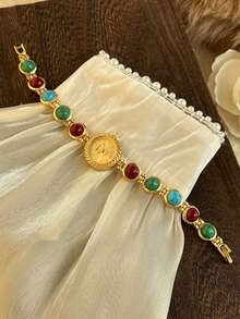 Chiếc đồng hồ thạch anh kiểu dáng cổ điển hình tròn dành cho nữ này rất thời trang và tinh tế, phù hợp để đeo hàng ngày, làm quà tặng sinh nhật, trong các buổi gặp gỡ thân mật và các bữa tiệc. - Nhiều màu - Xem 7