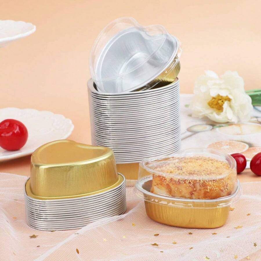 30 sets de mini moldes de aluminio para magdalenas con tapas, 100 ML/ 3.4 onzas, moldes para pasteles con forma de corazón, tazas desechables para magdalenas y flanés para San Valentín, Día de la Madre, boda y cumpleaños, color dorado
