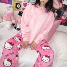 Mattel 三丽鸥Hello Kitty系列时尚女士可爱卡通法兰绒睡裤，柔软舒适，蓬松不透，适合居家休闲，秋冬季保暖穿着。