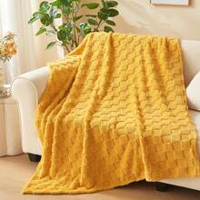 Local Delivery  Fleece 3D Checkered Lightweight Bed Blanket All Season Use, Can Be Used In Many Scenarios, Bath Towel, Bathrobe, Blanket, Air-Conditioning Blanket, Shawl Blanket, Travel Blanket1 Pc Super Soft Throw Blanket Premium Silky Flannel - 黃色 - 查看 2