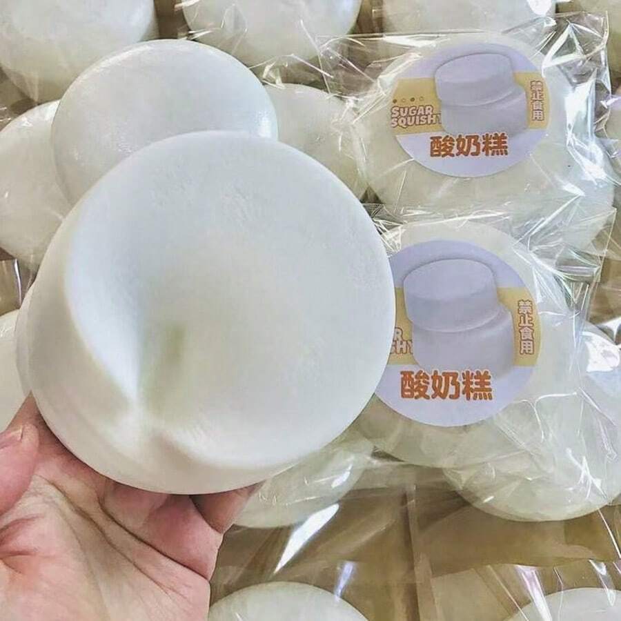 圆形酸奶蛋糕慢回弹挤压玩具,解压软萌玩具 - 彩色 - 查看 1