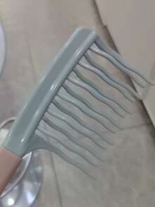 2pcs Wide-Tooth Comb, Suitable For Long Curly And Voluminous Hair - Fashionable Black And Light Blue Combs With ABS Handles, Great For Styling Curly Hair And Home Massage, Ideal Holiday Gift For Friends, Elegant Hair Brush, Stylish Hair Care, Suitable For Curly, Wavy And Voluminous Hairstyles, 1 Pair - Multicolor - View 5