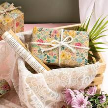 10m/Rollo, Rollo de papel de regalo floral de papel kraft - Mini rollo - Ancho: 17 pulgadas (43 cm) - Diseño floral de jardín de primavera y verano, perfecto para bodas, despedidas de soltera, celebraciones de cumpleaños - 43 cm x 10 m - Ver 7