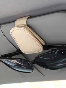 1 pieza Clip universal para gafas de sol en visera de coche, material de PVC, marco para gafas de coche, accesorio interior de coche, soporte para guardar gafas, enfriamiento con luz solar, clip para gafas de sol de coche, clip para gafas, clip para gafas de coche - Multicolor - Ver 13