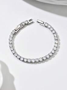 1 chiếc vòng tay đính đá sang trọng, thiết kế có thể điều chỉnh, với những hạt đá lấp lánh cao cấp giúp tôn lên vẻ ngoài của bạn. - Bạc A - Xem 5