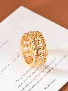 1枚时尚中性风格18K镀金戒指，精致时尚，男女皆宜，适合日常佩戴、派对及各种其他场合。也适合作为节日礼物。 - 金色 - 查看 6