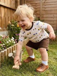 Boys Summer Shorts Sets Short Sleeve O Neck Race Car Print Tops And Solid Color Shorts - Apricot - View 4