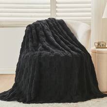 Local Delivery  Fleece 3D Checkered Lightweight Bed Blanket All Season Use, Can Be Used In Many Scenarios, Bath Towel, Bathrobe, Blanket, Air-Conditioning Blanket, Shawl Blanket, Travel Blanket1 Pc Super Soft Throw Blanket Premium Silky Flannel - 深灰色 - 查看 8