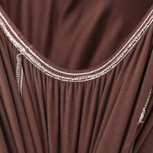 1件纯色牛奶丝高弹防尘简约沙发/床罩，适用于客厅和卧室，四季皆宜