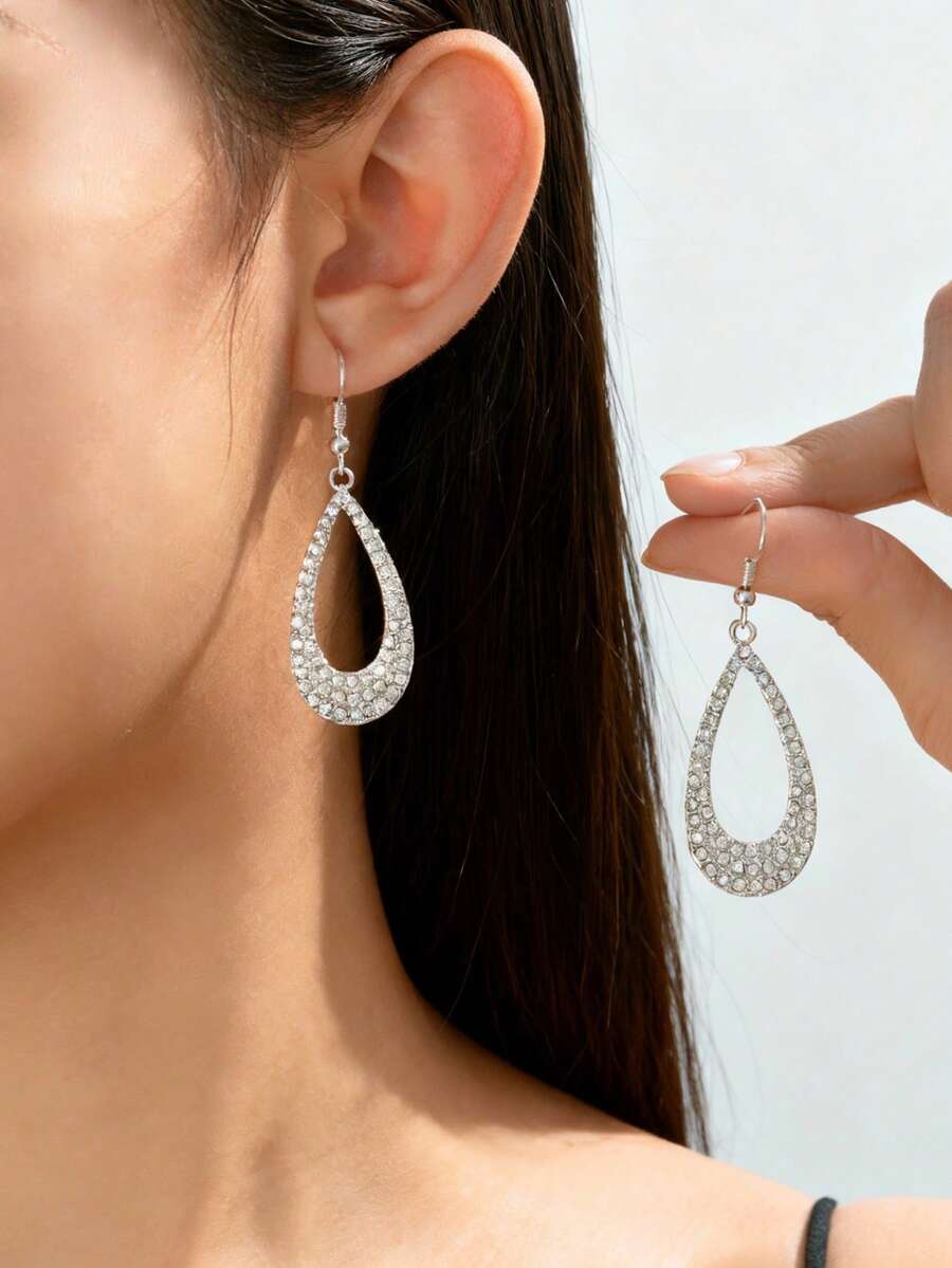 Tear Drop Crystal Earring Stud For Women 1Pair - Silver - View 1