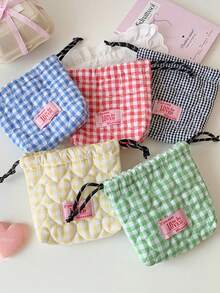 1 Bolsa para Câmera Acolchoada Xadrez Fofa, Estojo para Câmera CCD, Material Macio, Anti-queda e à Prova de Poeira, Bolsa Pequena para Câmera, Adequada para Armazenamento de Câmeras com Cartão Preto, Simples e Portátil, Anti-queda, Anti-arranhões, Uso Externo Multiuso, Acessório para Câmera, Essencial para Viagem, Essencial para Cruzeiro, Essencial para Dormitório, Presentes de Aniversário, Presentes para Madrinhas, Presentes para Mães, Presentes para Professores, Presentes de Dia dos Namorados, Estojo para Carregador, Organizadores de Bagagem para Mulheres e Homens - Multicolorido - Ver 10