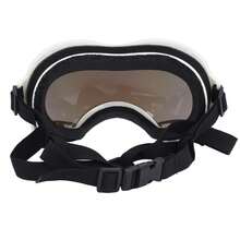 Sunglasses With UV Protection For Large Dogs (2026): Windproof, Adjustable Strap, Soft Polycarbonate Material And Blue Lenses.