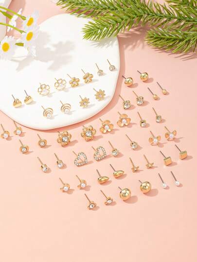 30 Pairs Metal Faux Pearl Rhinestone Square & Heart Shaped Minimalist Geometric Stud Earrings Set, Holiday Gift For Women, Suitable For Daily Wear