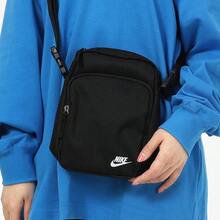 Nike 中性款單肩包 斜挎包 旅行包 運動休閒小手提包 尺寸約 23*17*8cm - 黑色 - 查看 4