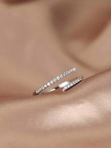 2026 经典时尚可爱优雅女士戒指，融合欧洲、美式/日式、韩式/中东风格，黄铜材质，镶嵌微镶锆石，情人节、斋月特惠 - 簡約線條YR0725 - 查看 4