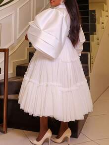 GLOURI Women's White High-Neck Dress - Oversized Puff Sleeve & Tiered Ruffle Detail | Elegant Glamorous Style For Wedding Guest Events, Birthday Parties, Afternoon Tea Gatherings, Holiday Dinners, BFF Dates - 白色 - 查看 2