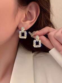 5对简约水钻几何蝴蝶结仿珍珠耳环，优雅法式设计耳环套装，适合女士日常及节日佩戴