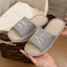 XIXITIAO 1 Pair Sweet Vertical Stripe Letter & Bow Pattern Comfortable Soft Bottom Flat Slippers, Suitable For Home, Bedroom, Indoor Wear, All Season - Grey - View 3