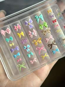 3件套美甲模具套装 - 蝴蝶结、泰迪熊、饼干、小猫、奶油蕾丝，可爱3D美甲装饰DIY透明硅胶模具 - 無色 - 查看 3