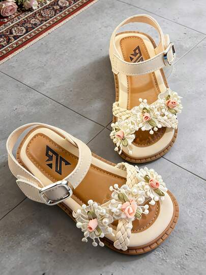 1 par de sandalias planas para niños, sandalias para niñas pequeñas con decoración de flores y perlas, diseño de para facilitar el uso, adecuadas para uso diario estudiantil, fiestas, bodas y viajes de verano