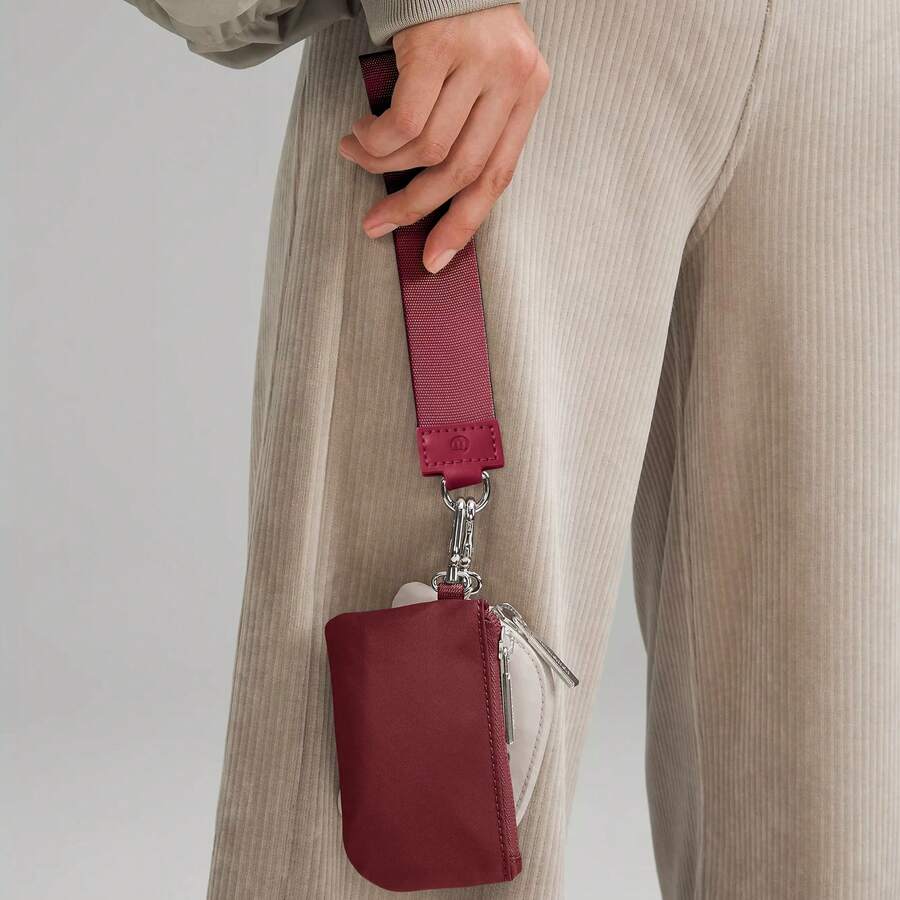 Dual Pouch Wristlet Wallet Fashion Keychain Wristlet Bag Cards For Women Men, Cash & Coins, Detachable Keychain & Card Holder, Stylish & Portable For Everyday & Sports Use Travel Wallet Coin Wallet Christmas Gifts, Holiday Gifts - 酒紅白色 - 查看 1