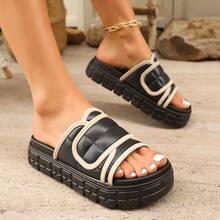 2026 New Style Women's Outdoor Slippers, Korean Fashion Personalized Beach Sandals, Non-Slip Soft Bottom, Minimalist - Black - View 4