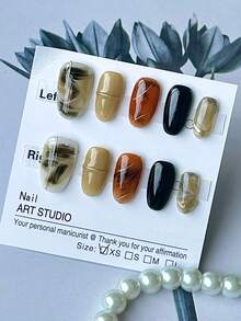 10 miếng dán móng tay thủ công, quà tặng Giáng sinh, móng giả, móng dán ngắn, họa tiết nhuộm màu nước cao cấp, đường kẻ bạc 3D vẽ tay, móng đen, móng oval, phong cách sang trọng, phù hợp cho phụ nữ và bé gái sử dụng hàng ngày, cũng rất tuyệt vời cho Ngày Valentine, Giáng sinh, và các dịp trang trí móng tay năm mới. - Nhiều màu - Xem 2