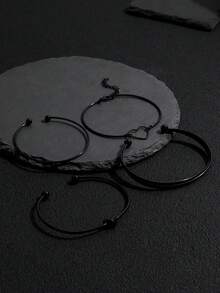 4件套INS风镂空心形结手链，几何交叉心形手链套装（女士款） - 黑色 - 查看 3