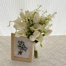 White Tulip And Calla Lily Artificial Flower Bouquet, Photography Prop, Bridesmaid Bouquet For Wedding, Bridal Bouquet, Wedding, Ceremony, Anniversary, Spring Home Decor, Centerpiece, Party Table Decor, Holiday Decoration, Easter Gift, Birthday, Graduation