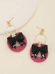 一对浪漫的黑粉色聚合物粘土水滴耳环，蝴蝶和心形几何拱形设计，纹理表面，金属环点缀，适合女性日常休闲、约会、派对佩戴，以及甜美别致风格爱好者。 - 黑粉蝴蝶結愛心多色 - 查看 9
