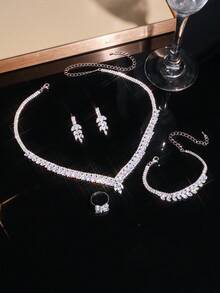 一套女士V形锆石项链套装，奢华时尚银饰5件套配饰，适合婚礼、派对、舞会等场合，可作礼物。 - 白色 - 查看 2