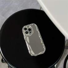 This Simple, Solid Silver Silicone Soft Case Features A Wavy Edge Design And Is Compatible With Apple IPhone17, 17 Pro Max, 17 Pro, 17 Air, 16 Pro, 16 Pro Max, 16 Plus, IPhone16e, IPhone15, 15 Plus, 15 Pro, 15 Pro Max, 14, 13 Pro Max, 14 Plus, 14 Pro, 13 Pro, 12 Pro, 12 Pro Max, And 11 Pro. It Protects Your Smartphone From Drops And Scratches. This Case Is Designed Specifically For Apple IPhones. - Bạc - Xem 2