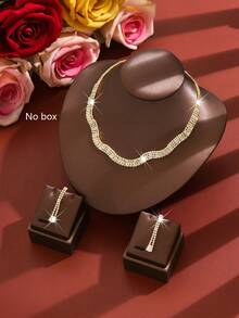 1 Set de joyería de cristal para mujer, collar ondulado brillante + aretes largos, material de cobre, adecuado para fiesta de noche, boda, regalo del Día de San Valentín - Multicolor - Ver 3