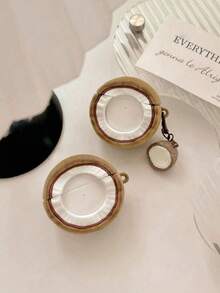 这款镂空椰子造型的苹果蓝牙耳机保护套，是一款卡通风格的保护套，适合在机场使用。它同时也是一个便携式充电盒，是情人节、复活节、惊喜礼物和生日礼物的完美之选。 - 白色 - 查看 1