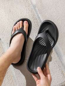 2026 新款女士纯色人字拖，男女通用人字拖，带足弓支撑，轻便露趾休闲平底凉鞋，软底室内/室外拖鞋，适合海滩、度假、春季、夏季和秋季穿着。 - 黑色 - 查看 12