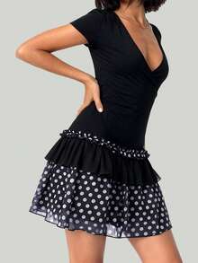 Women's Black Deep V-Neck Short Sleeve Wrap Bodice Tiered Ruffled White Polka Dot Hem Mini Dress - Soft Stretch Fabric Stylish Elegant Retro Chic Versatile Casual Occasion Daily Wear(S-XL) - 藍色 - 查看 4