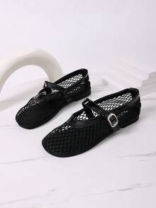 2026 Spring/Summer Retro Chic Black Snake Skin Textured Hollow Mesh Metal Buckle Strap Flat Mary Jane Shoes, Suitable For Commuting, Shopping, Dating, Valentine's Day Party - Black - View 12