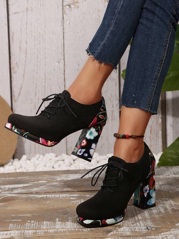 Thick Heeled Round Toe Lace Up Contrasting Color Fashionable Women's Plus Size High Heels