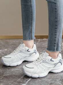 Women's Thick Sole Platform Sneakers, Fashionable Style, Shaping, Non-Slip, Lightweight, Breathable Mesh, Casual Running Shoes, Spring/Autumn - Grey - View 4