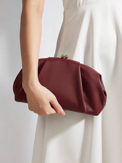 Damväska, minimalistisk handväska med klämmor och hårdvarudesign, litchikornigt veckat metallspänne i moln, söt college-stil, pendlingsväska i avslappnad stil, lämplig för tjejer, studenter, kontorsanställda och tjejer. Används för daglig pendling, shopping, skoldejter, resor