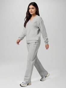 CZRLHYT 女士宽松V领蓬松抓绒卫衣和慢跑裤两件套，休闲舒适两件套，灰色 - 灰色 - 查看 3